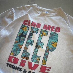 Vintage 90s Club Med Deep Dive Turks & Caicos T-shirt